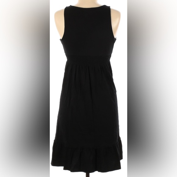 🌻 Old Navy Casual Sleeveless V Neck Ruffled Bottom Black Dress Size Large NWOT - Picture 3 of 9